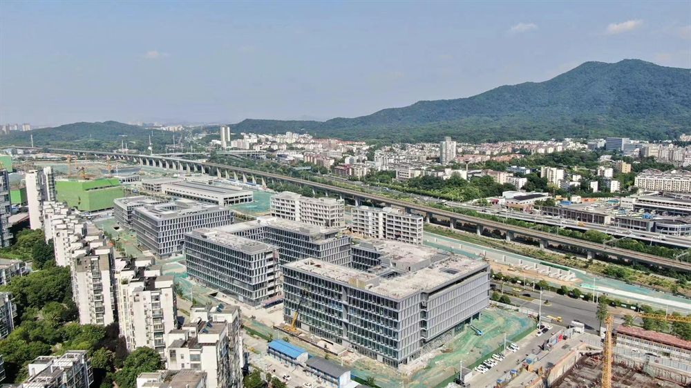 步入“山水城林风光带” 共话“扩大开放新篇章” 中国城市新闻网媒联盟将走进南京玄武