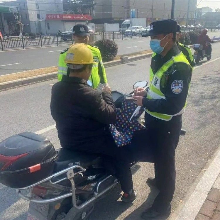 即日起 严查这五类交通违法行为 即日起 严查这五类交通违法行为